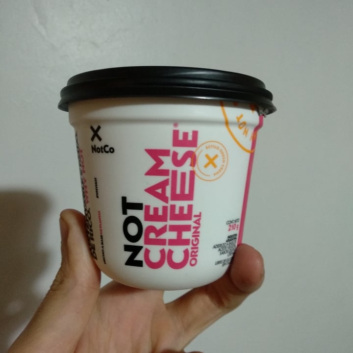 photo of NotCo Not Cream Cheese shared by @merenjeno on  08 Apr 2023 - review