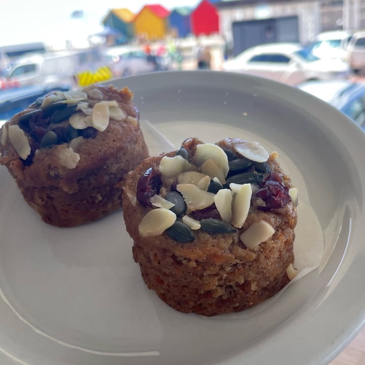 photo of KAUAI Muizenberg Carrot Cake shared by @pltbsd on  13 Jan 2023 - review