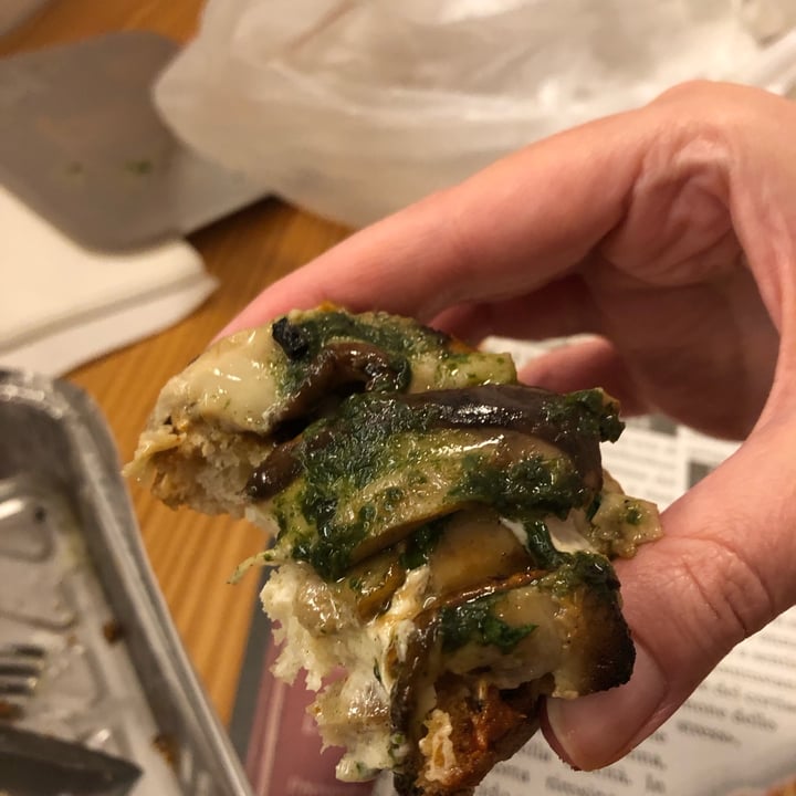 photo of Rifugio Romano bruschetta gorgonzola e funghi porcini shared by @babi84 on  30 Apr 2023 - review