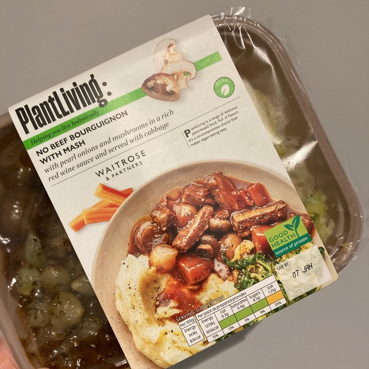photo of plant living no beef bourguignon with mash shared by @miyukudo on  07 Jan 2023 - review