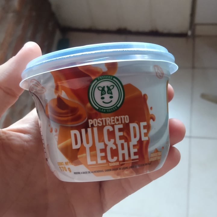 photo of Felices Las Vacas Postrecito De Dulce De Leche shared by @martinvegan on  23 Jun 2023 - review