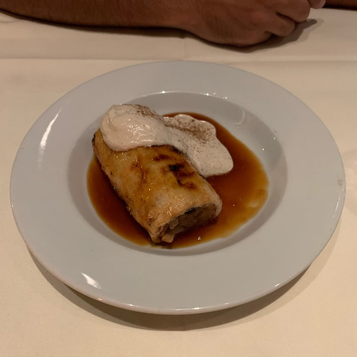 photo of Amador Strudel De Manzana shared by @sechague on  04 Mar 2023 - review