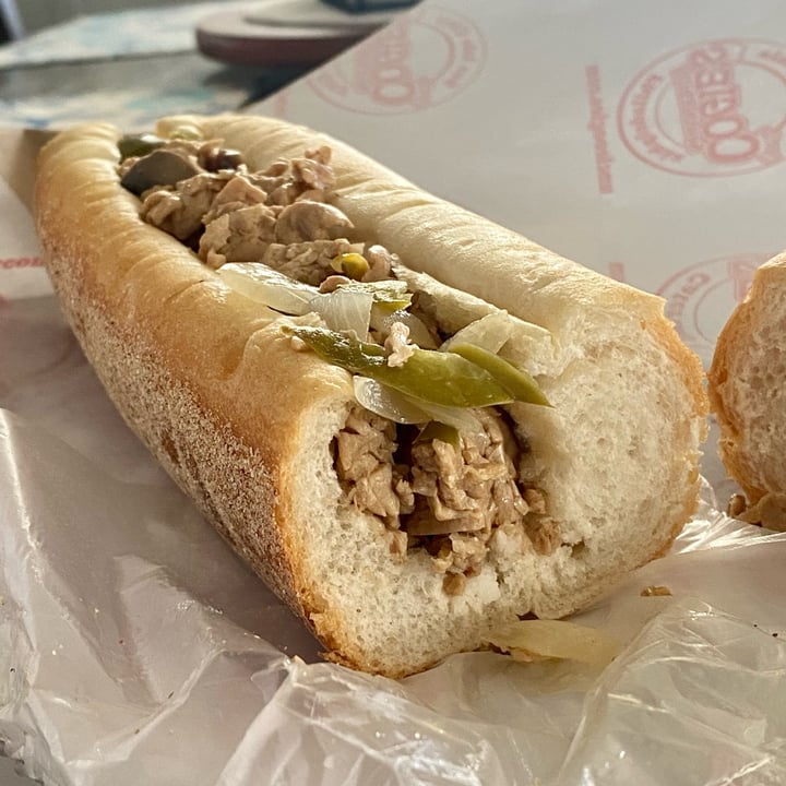 photo of Uncle Oogie's Pizzeria Vegan Cheesesteak shared by @curvycarbivore on  07 Jul 2023 - review