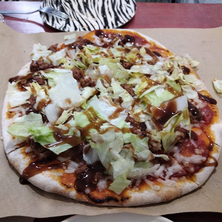 photo of Babel Fusión de Sabores Pizza María Ruiz shared by @sami88 on  26 Dec 2022 - review