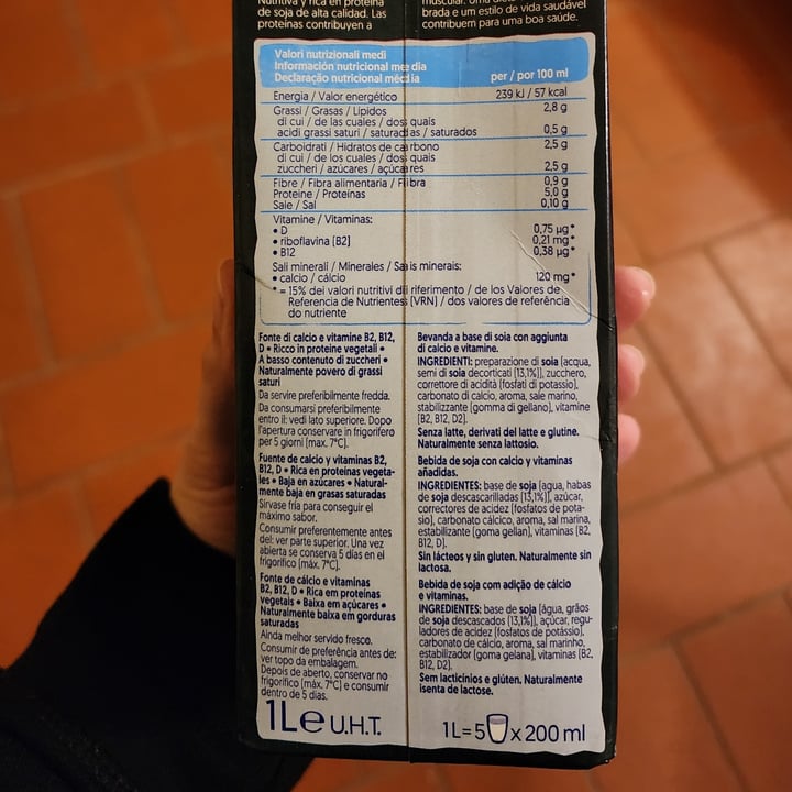 photo of Alpro 50g plant protein shared by @andirabas on  29 Jan 2023 - review