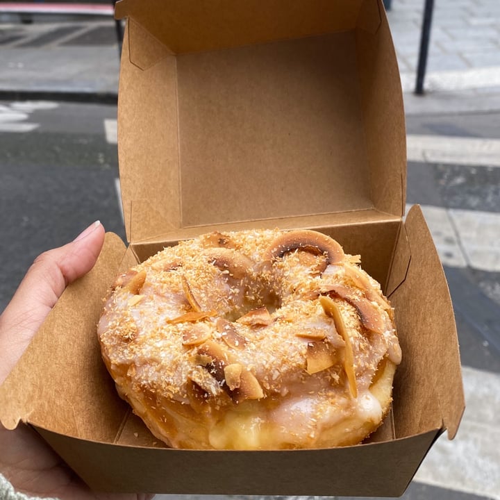 photo of Boneshaker Doughnuts No sleep Till Brooklyn (coconut topped donut filled with lemon curd) shared by @mailencostaf on  20 May 2023 - review