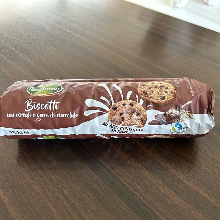 photo of Realforno Biscotti Cereali E Gocce Di Cioccolato shared by @ele91mem on  29 Jul 2023 - review