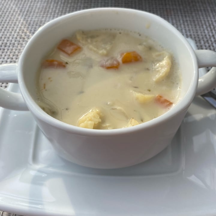 photo of Rock´n´ Troll Café (Fossatún Country Hotel) zuppa orientale shared by @ciliegia on  29 Jul 2023 - review