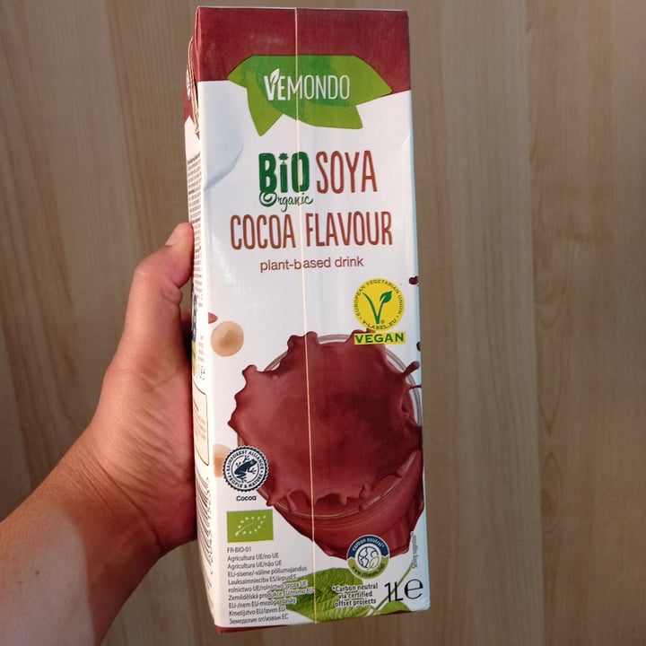 photo of Vemondo bebida de soja sabor chocolate shared by @luismas on  07 Aug 2023 - review