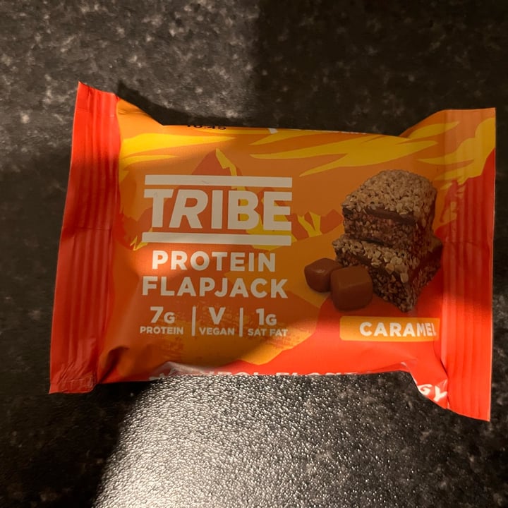 photo of Tribe  Caramel protein flapjack shared by @hypnicol on  15 Feb 2023 - review