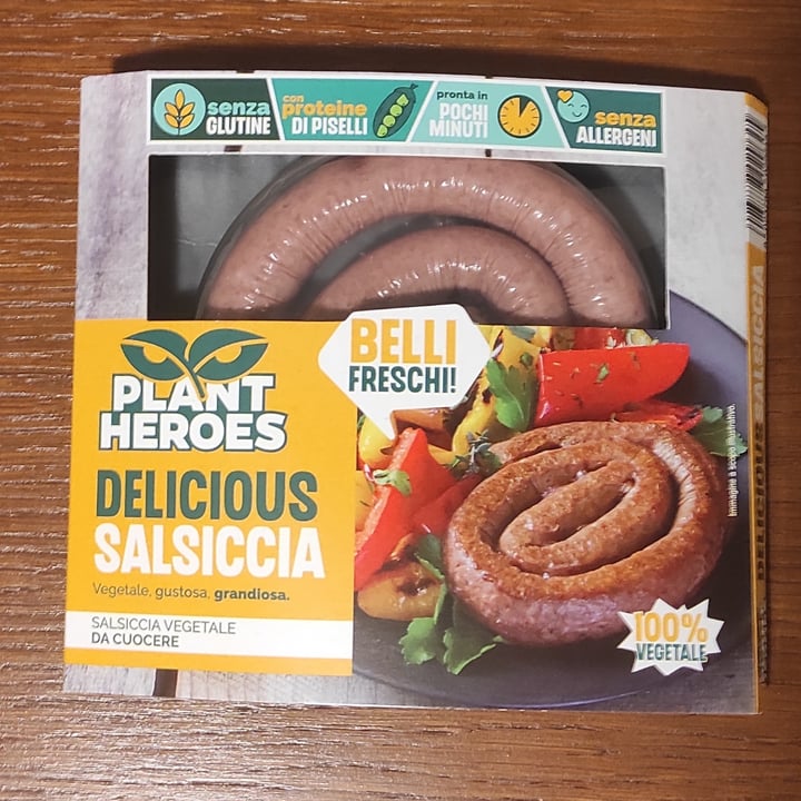 photo of Plant Heroes Delicious Salsiccia shared by @alessiagabbarrini on  18 Jan 2023 - review