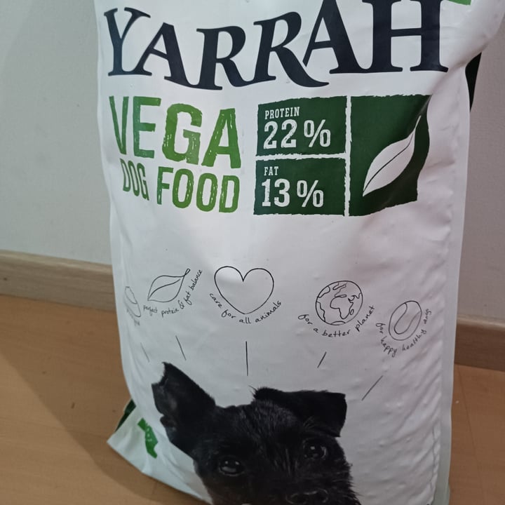 photo of Yarrah bio yarrah vega dog food shared by @eli-trujillo on  31 Jul 2023 - review