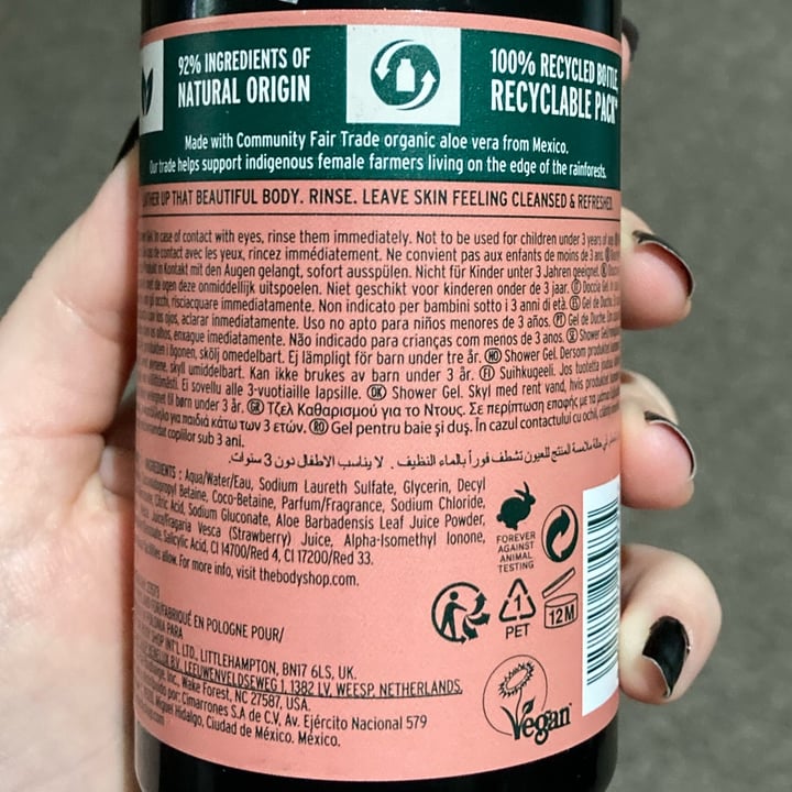 The Body Shop Strawberry Shower Gel Review abillion