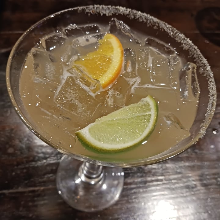photo of Chili's Grill & Bar Hennessy Margarita shared by @heartartichokehearts on  16 Mar 2023 - review