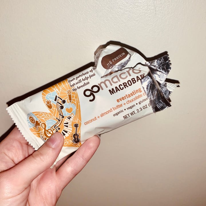 photo of GoMacro Everlasting Joy - Coconut + almond butter + chocolate chip bar shared by @marymacw on  08 Aug 2023 - review