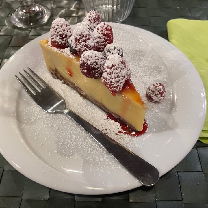 photo of Nirvana Ristorante Firenze Tofu cake shared by @lucykyra on  21 Feb 2023 - review