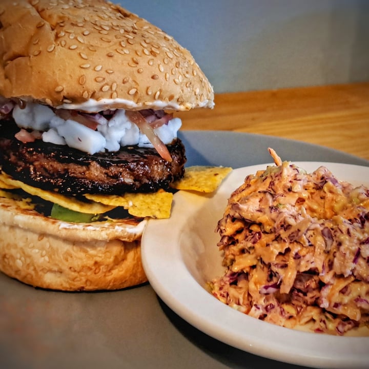 photo of The Anchor Vegan Nacho Burgers shared by @pringlebayvegan on  07 Mar 2023 - review