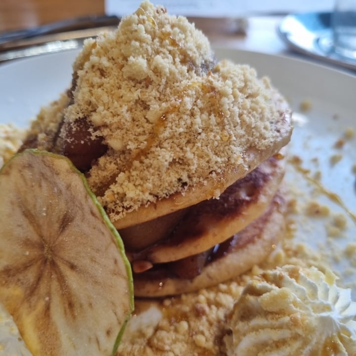photo of Kaylee's Eatery Apple Pie Pancake shared by @karenhsu on  23 Jul 2023 - review