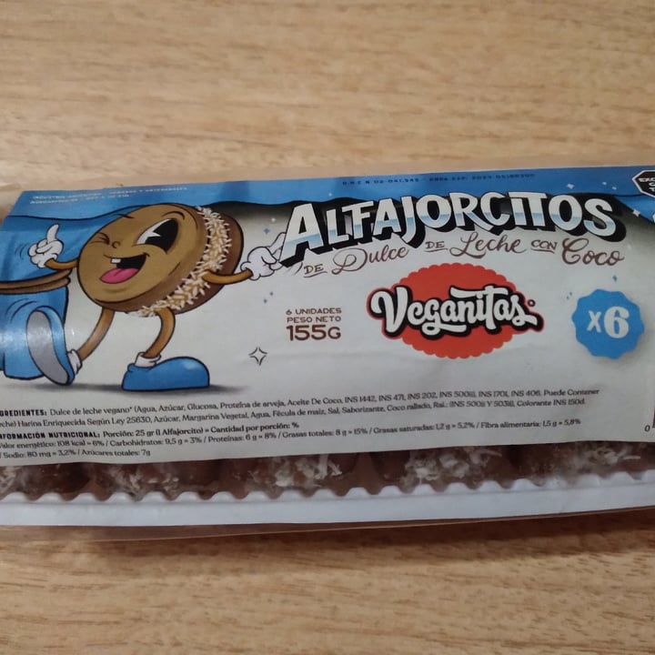 photo of Veganitas Alfajorcitos Rellenos De Mousse De Chocolate shared by @fernandantiespecista on  27 Jul 2023 - review