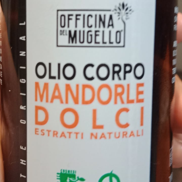 photo of Officina del Mugello olio di Mandorle Dolci shared by @lauragiovani on  09 May 2023 - review