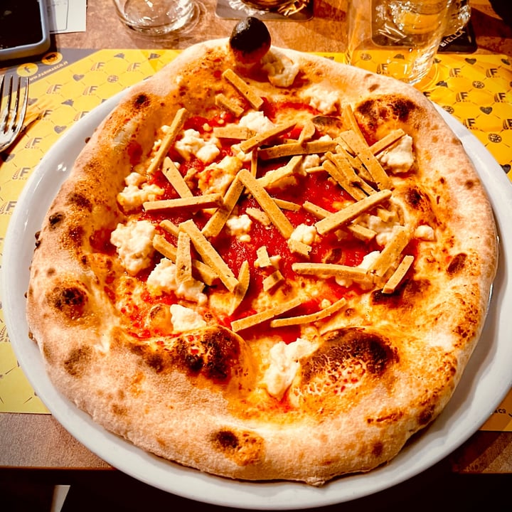 photo of Farina&Co. Pizza Con Salamino Veg shared by @ilarencik on  17 Feb 2023 - review