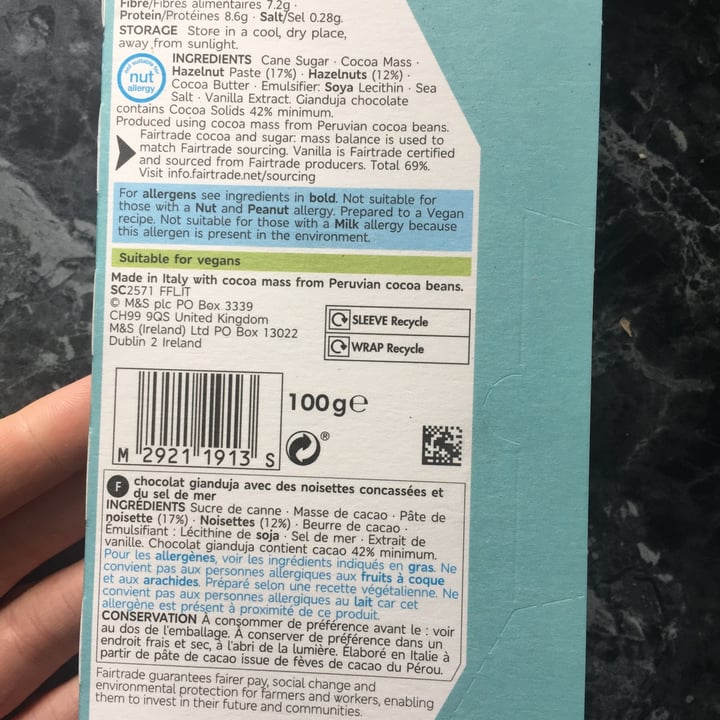 photo of Marks & Spencer Food (M&S) Hazelnut and Sea Salt Vegan Chocolate shared by @saera on  07 Aug 2023 - review