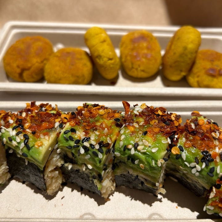 photo of Afterglow By Anglow Afterglow Kimchi Avo Rolls shared by @carter97 on  28 Jun 2023 - review