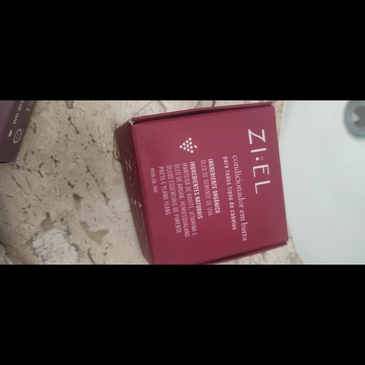 photo of ZI:EL Natural Cosmetics condicionador uva shared by @renatafap on  30 Jan 2023 - review