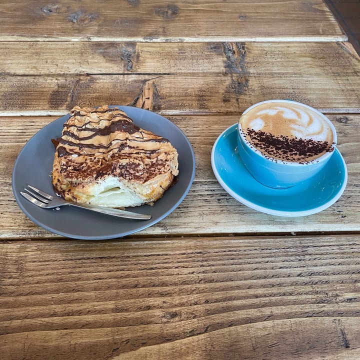 photo of FRÂN Saltbeef Sandwich On Sourdough Bread sandwich And Pastry shared by @sarajane22 on  14 May 2023 - review