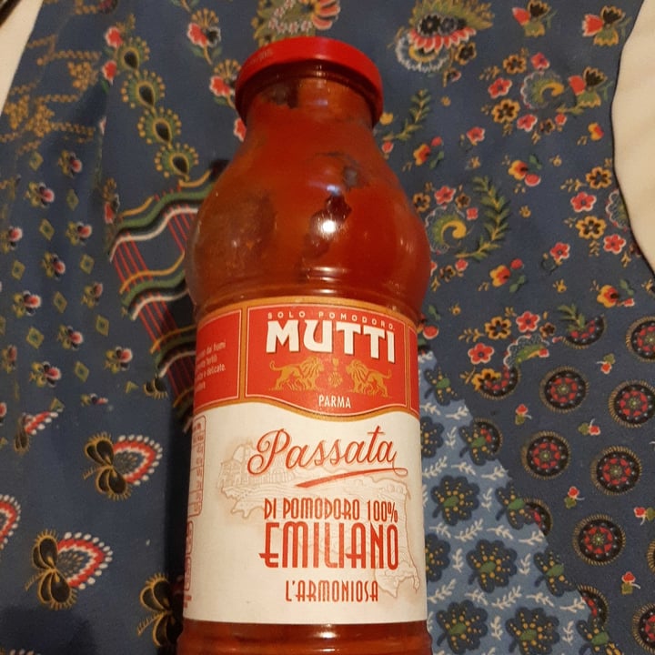photo of Mutti Passata mutti shared by @liu69 on  07 Jan 2023 - review