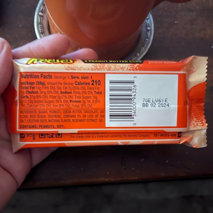 photo of Reese's Plant Based Peanut Butter Cups shared by @ameriamber on  29 May 2023 - review