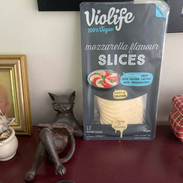 photo of Violife Mozzarella Flavour Slices shared by @unejanie on  13 Aug 2023 - review