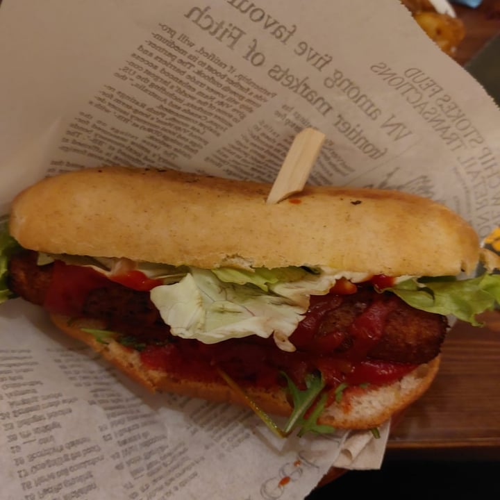 photo of ZEM Vegan Bistrot Hot-Dog shared by @nixandstuffs on  10 May 2023 - review