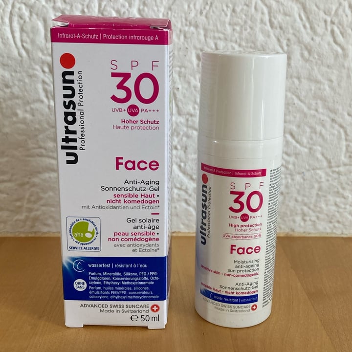 photo of ultrasun mineral spf 30 face shared by @robi96 on  03 May 2023 - review