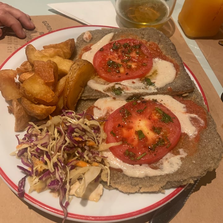 photo of Gordo Vegano Milanesa napolitana shared by @claritavegana on  31 May 2023 - review