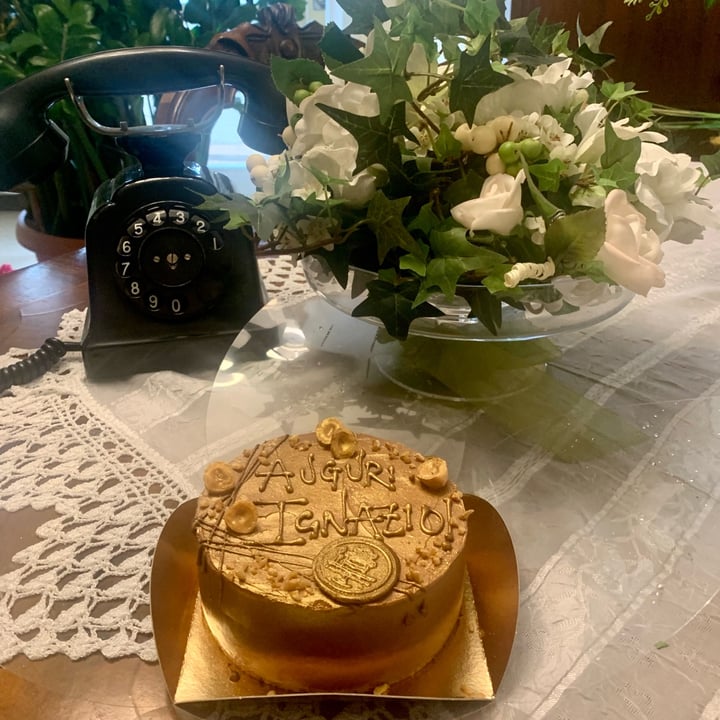 photo of Il Salottino del Gusto Torta al cioccolato e nocciola shared by @tiziana79 on  14 Jun 2023 - review