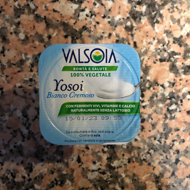 photo of Valsoia Yogurt bianco shared by @sarabiondo on  25 Jan 2023 - review