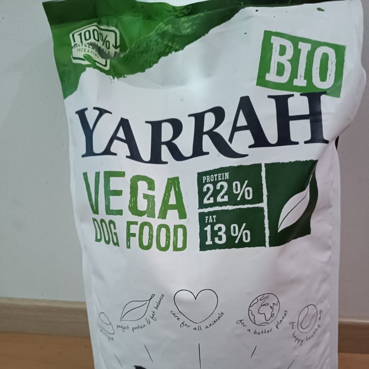 photo of Yarrah bio yarrah vega dog food shared by @eli-trujillo on  31 Jul 2023 - review