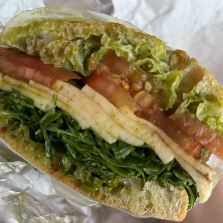 photo of Mission Burger Co Craprese Sandwich shared by @alexisdani11 on  25 Jul 2023 - review