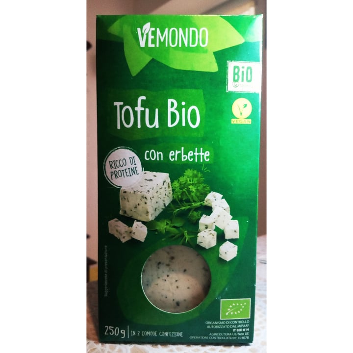 photo of Vemondo Tofu alle erbette shared by @luciadabramo on  29 Mar 2023 - review