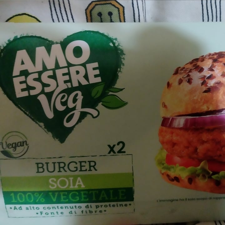 photo of Amo Essere Veg burger soia shared by @laveganamarchiggiana on  25 Feb 2023 - review