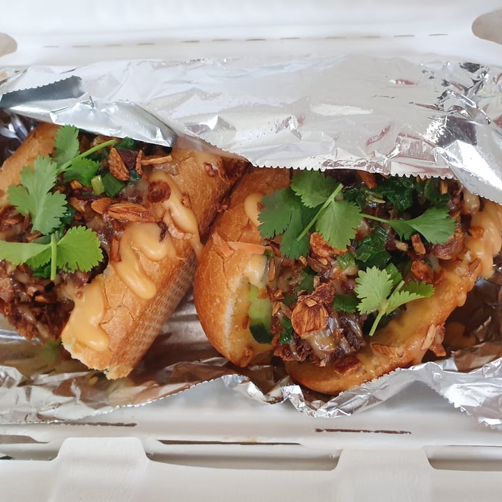 photo of Mama Dut Rybs Banh Mi shared by @anistavrou on  22 Feb 2023 - review