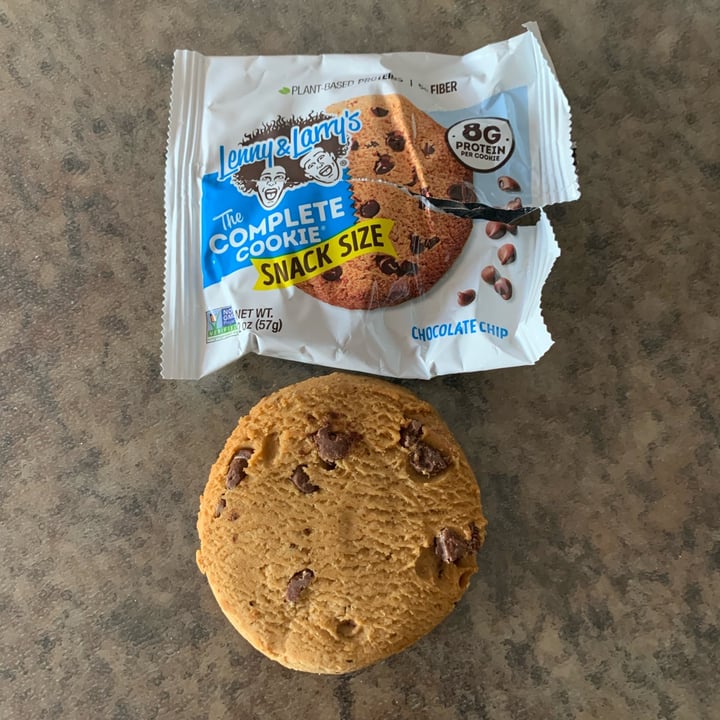 photo of Lenny & Larry’s The Complete Cookie Chocolate Chip shared by @louisg on  18 Jan 2023 - review