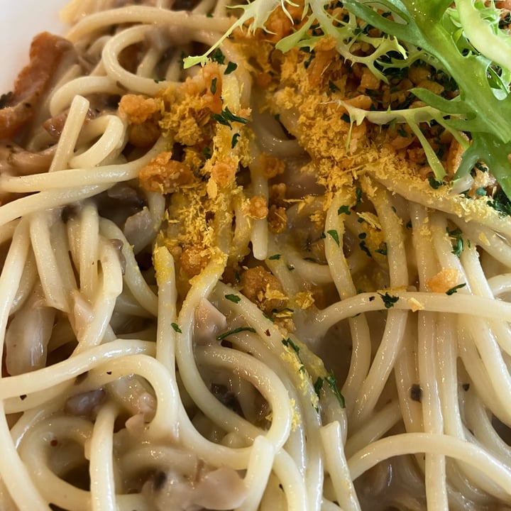 photo of Mong Cha Cha Cafe 梦茶茶 Truffled Mushroom Pasta shared by @veganhubby on  06 Mar 2023 - review