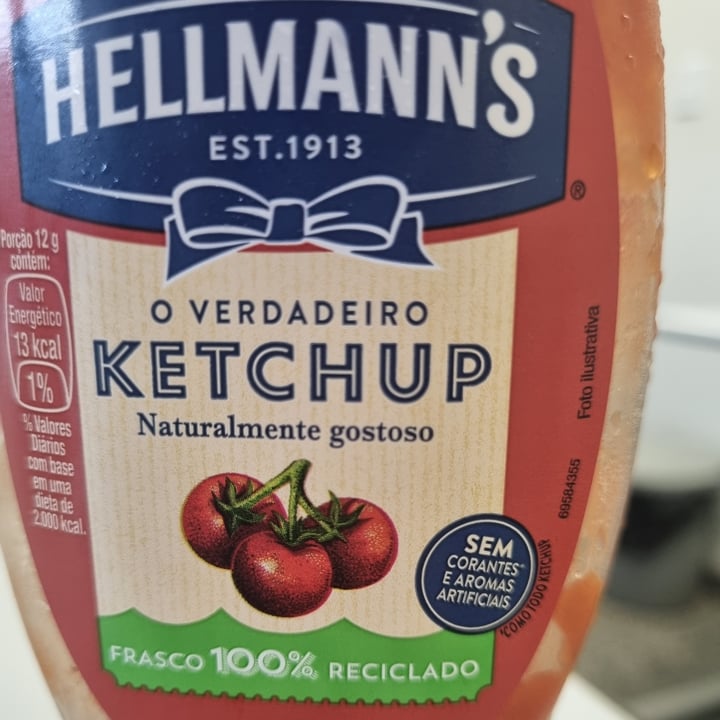 photo of Hellmann’s Ketchup classic shared by @dianamolinari on  16 Jun 2023 - review