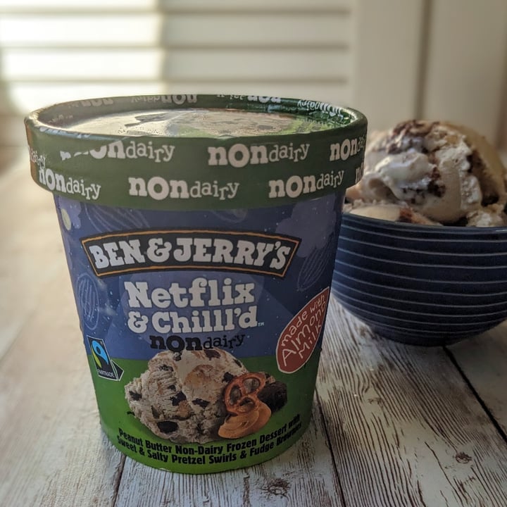 photo of Ben & Jerry's Netflix & Chilll'd Non-Dairy Frozen Dessert shared by @theveganfeast on  15 Feb 2023 - review