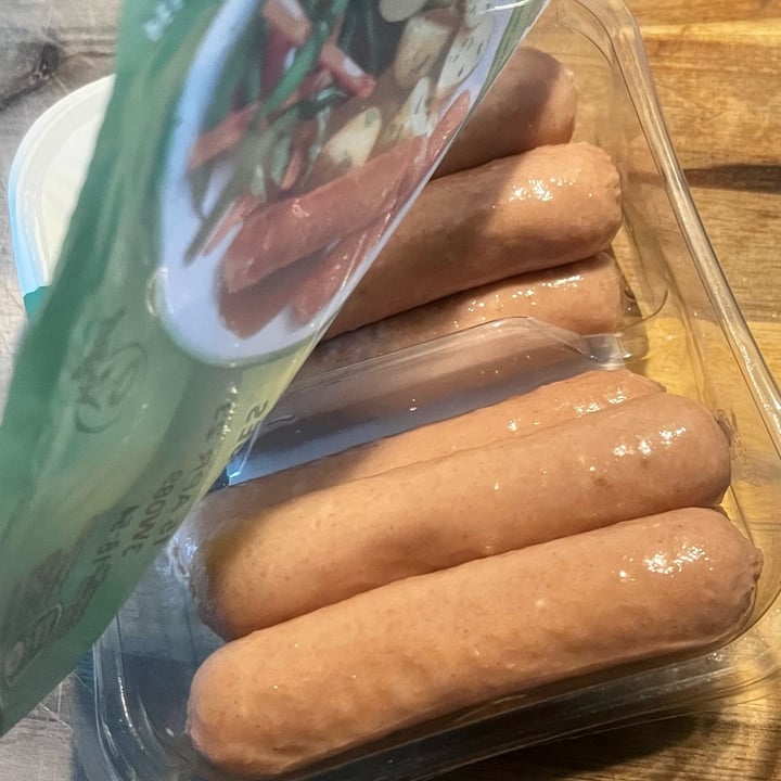 photo of Richmond 8 meat-free sausages shared by @mtp on  14 Apr 2023 - review