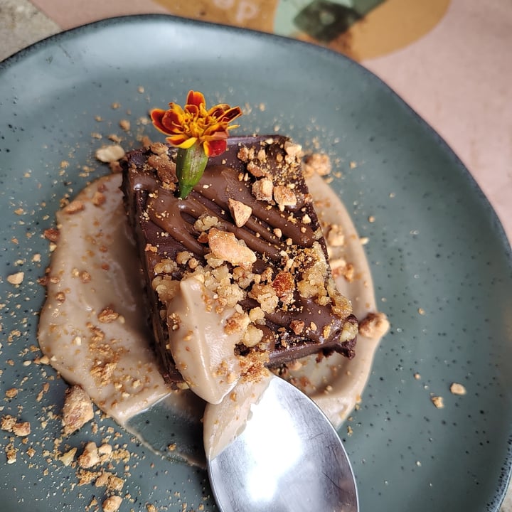 photo of Banana Verde Restaurant Torta De Caramelo shared by @iveverouchis on  15 Feb 2023 - review