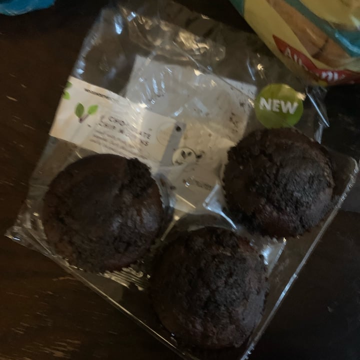 photo of Woolworths Chocolate chip Muffins shared by @peppadew on  18 Apr 2023 - review