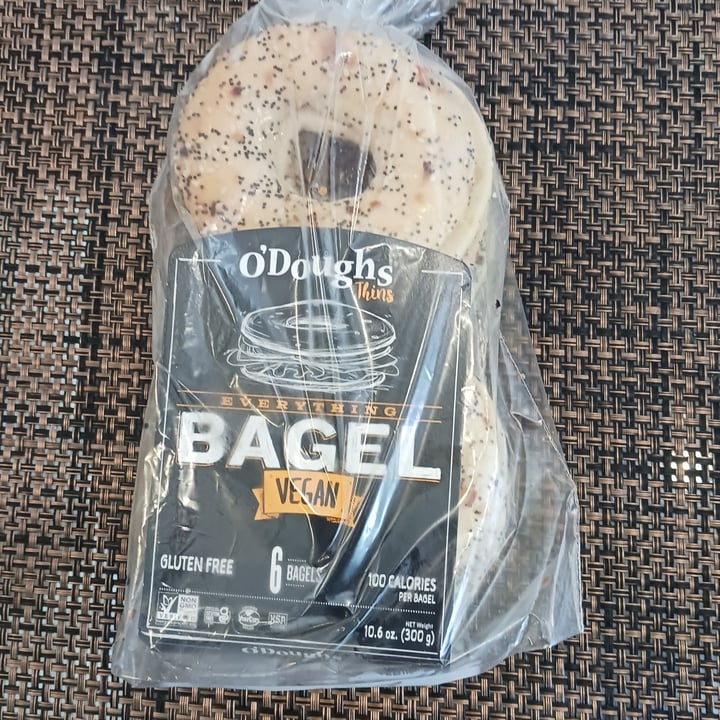 photo of O’Doughs Everything Bagel Thins shared by @heartartichokehearts on  29 Jan 2023 - review